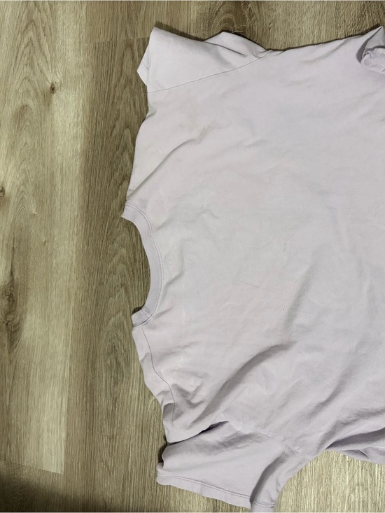 Hollister Tops - Light purple Crewneck Tee
